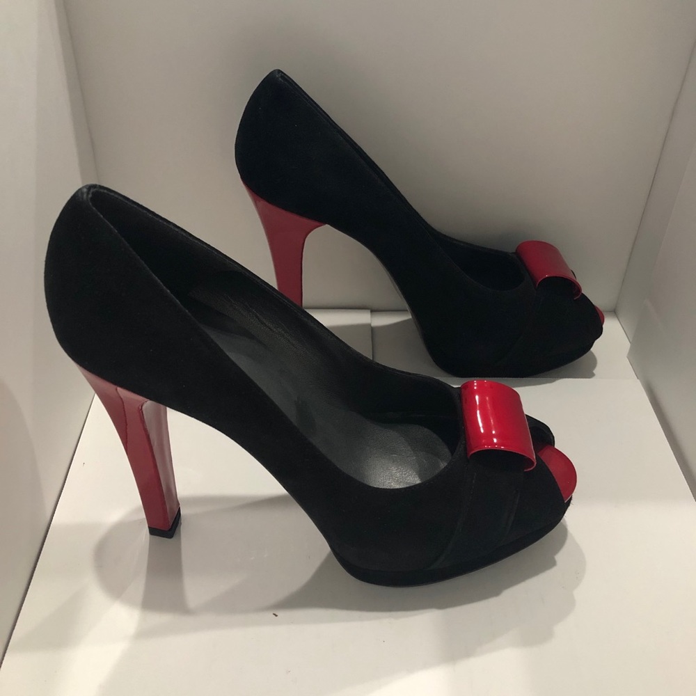 Stuart weitzmam - Picture 3 of 4